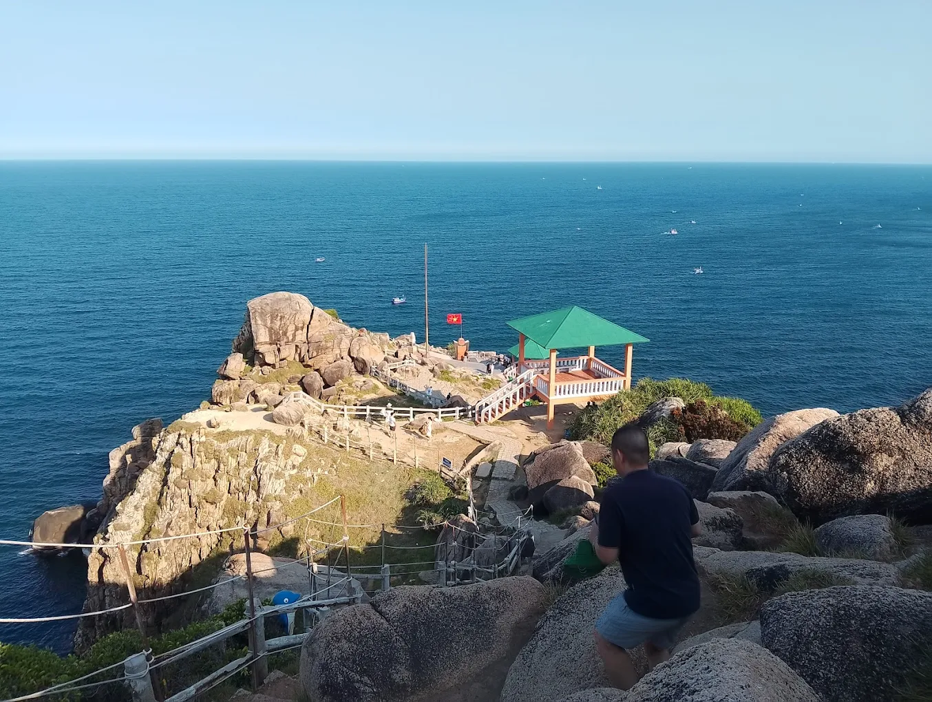 Đón bình minh tại Mũi Điện